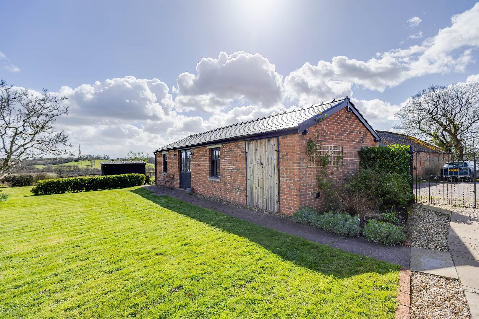 Llanwensan Fach, Peterston Road, Peterston-Super-Ely, Vale Of Glamorgan, CF72 8NU